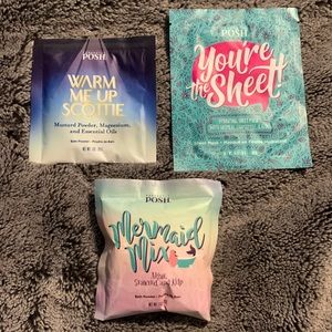 Perfectly Posh Trio: two bath powders and one sheet mask
